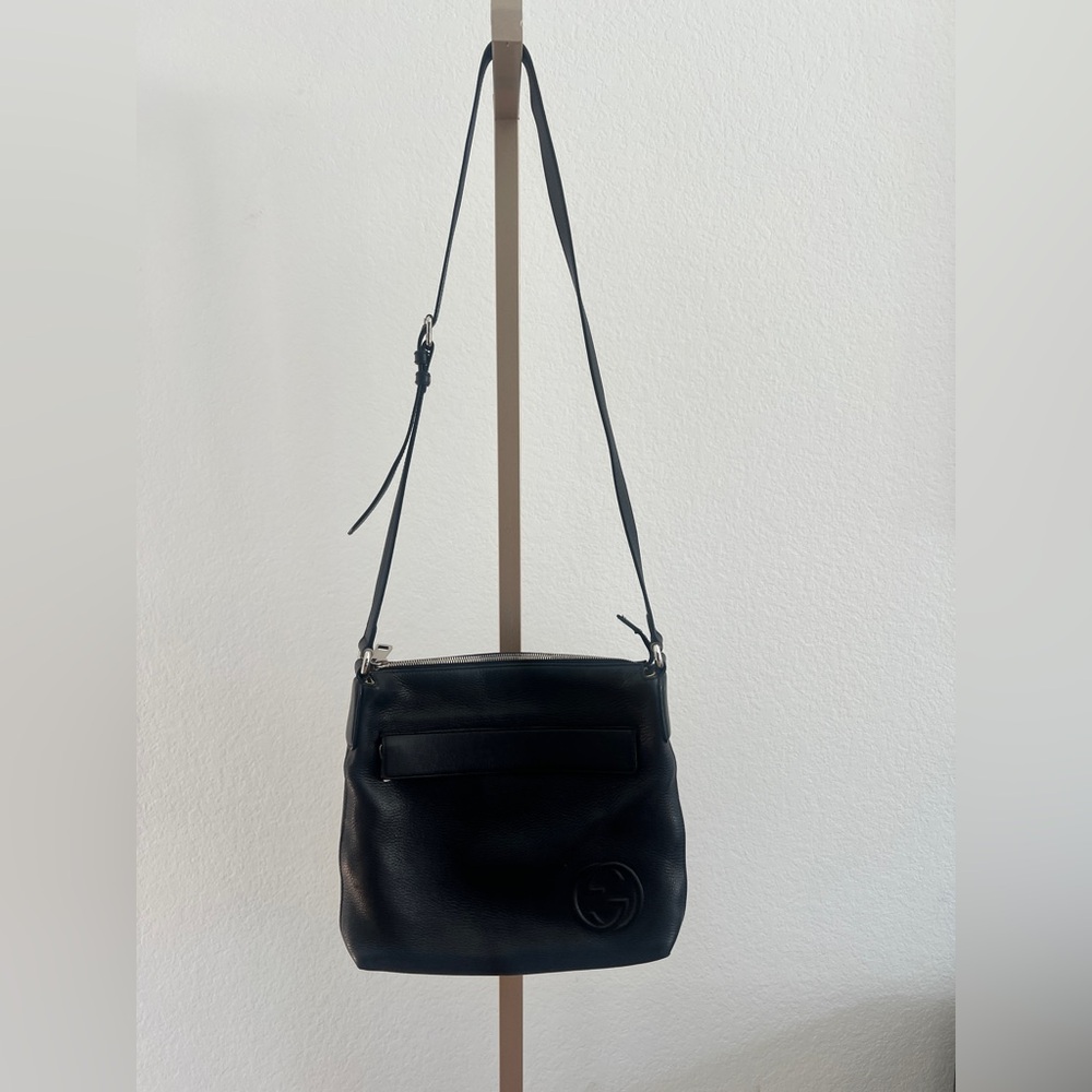 SOLD. Gucci Medium Soho Messenger Bag - Picture 3 of 16